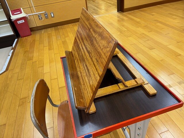 s-書見台.jpg